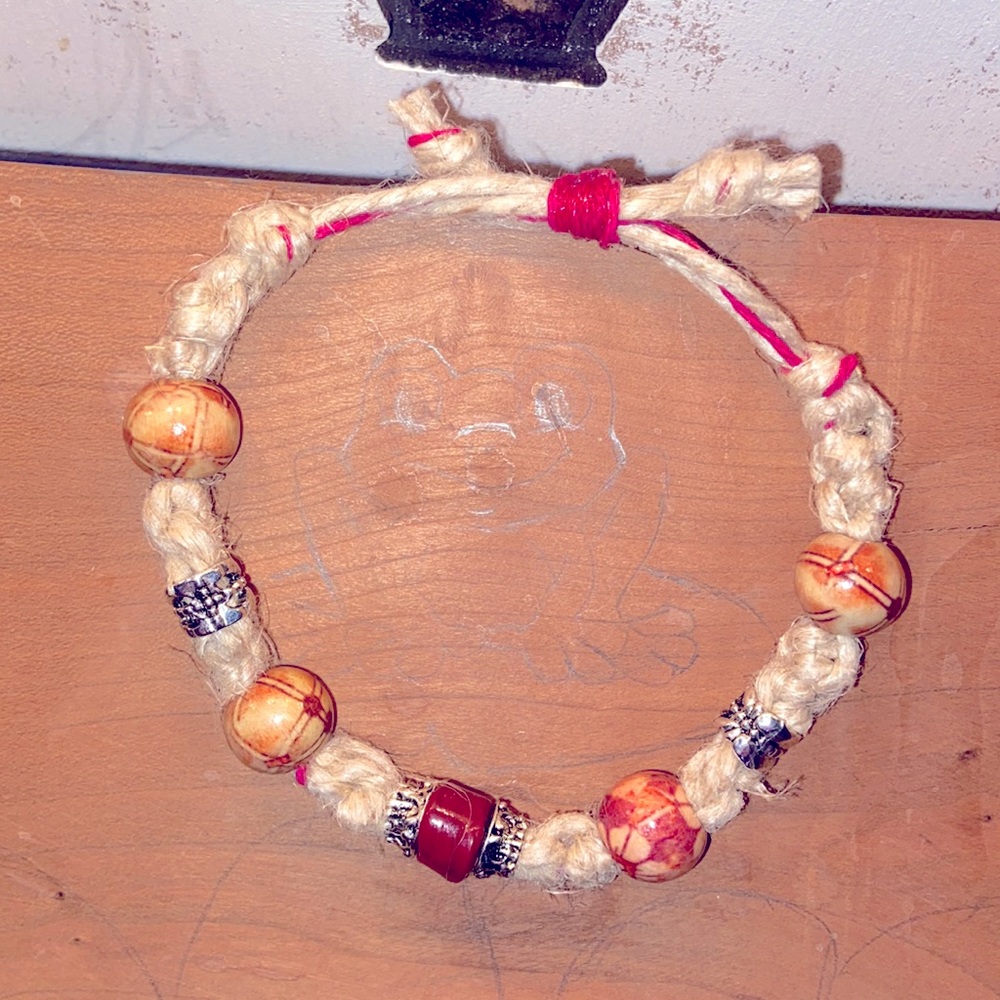 Braided bracelet with glass beads